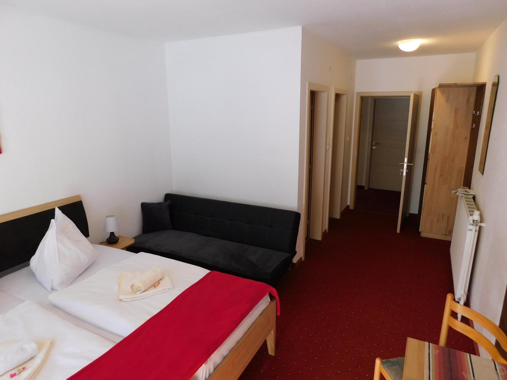 Alpenhotel & Aparthotel Lanz Hohentauern Δωμάτιο φωτογραφία
