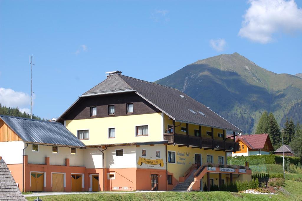 Alpenhotel & Aparthotel Lanz Hohentauern Εξωτερικό φωτογραφία