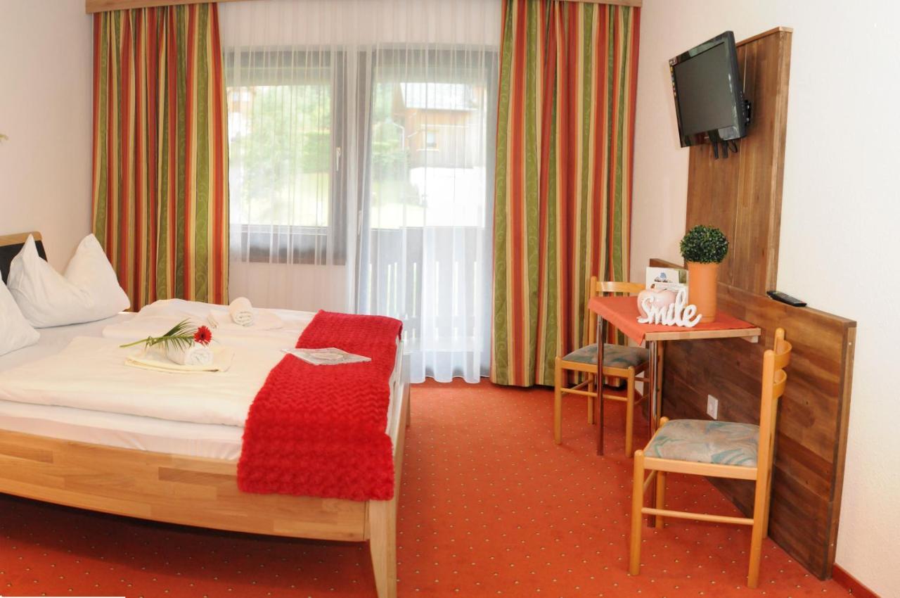 Alpenhotel & Aparthotel Lanz Hohentauern Εξωτερικό φωτογραφία